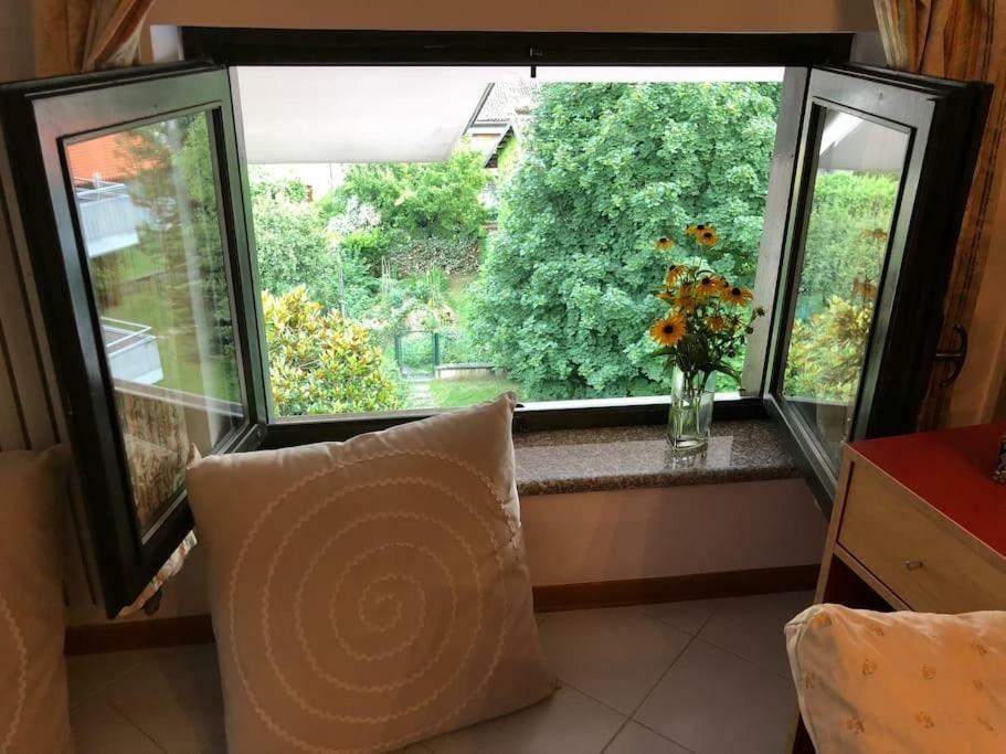 La Mansarda Di Orni Apartment *
